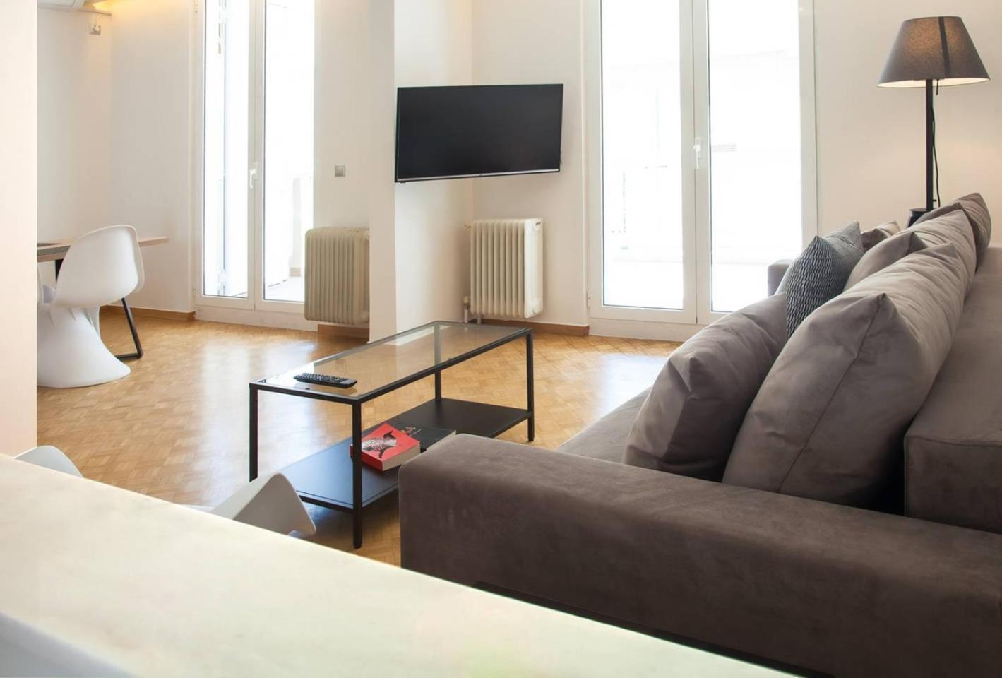 Toni'S Lovely Apartment In Sunny Pangrati Athens Luaran gambar